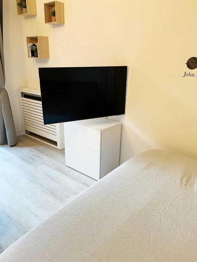 Casa Di Arianna In Centro Storico A Vimercate Italien